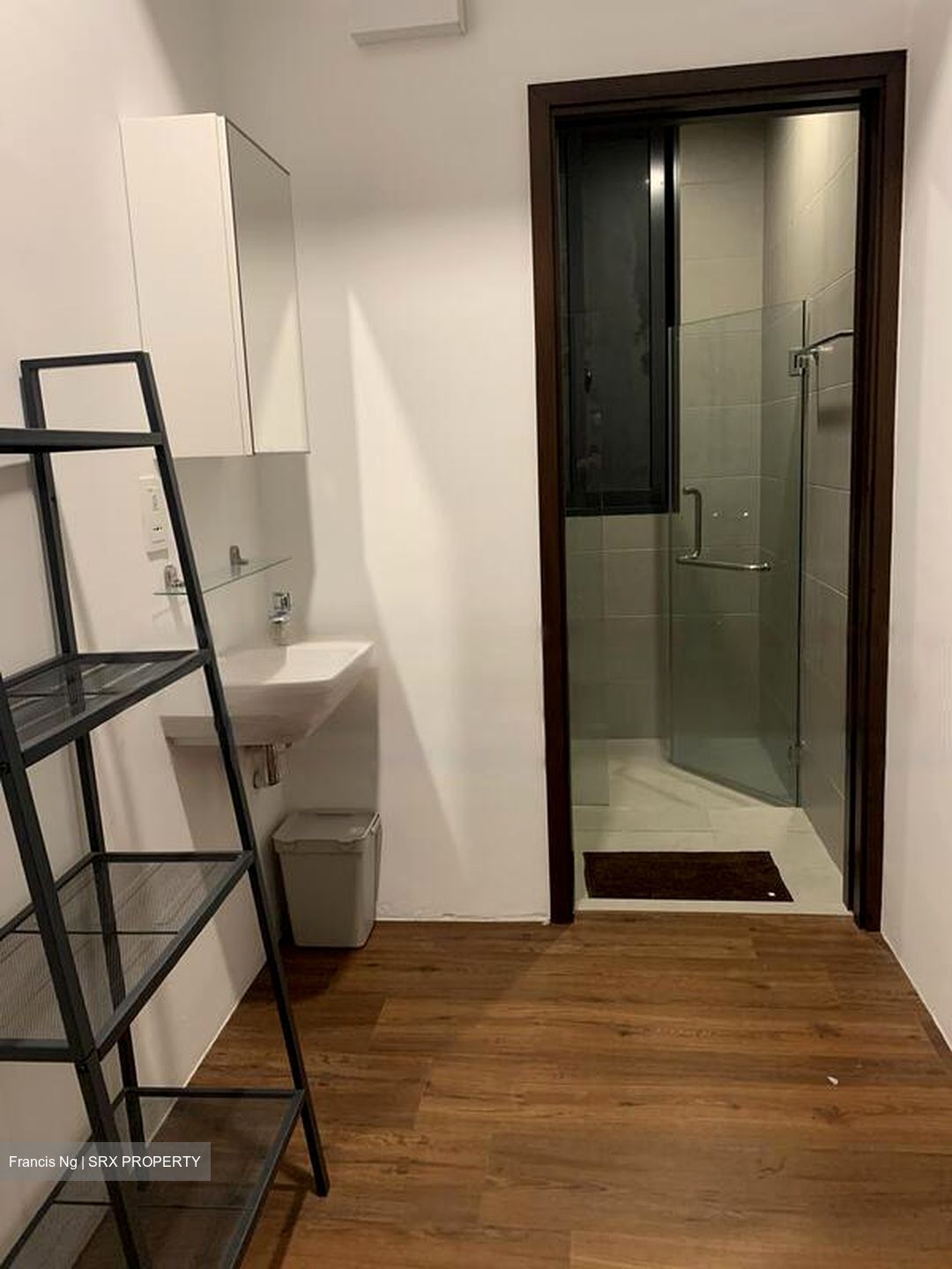 Senyum Residences (D14), Terrace #473815181